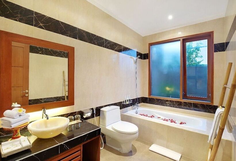 ویلای 3 خوابه, Kubu Gwk Resort