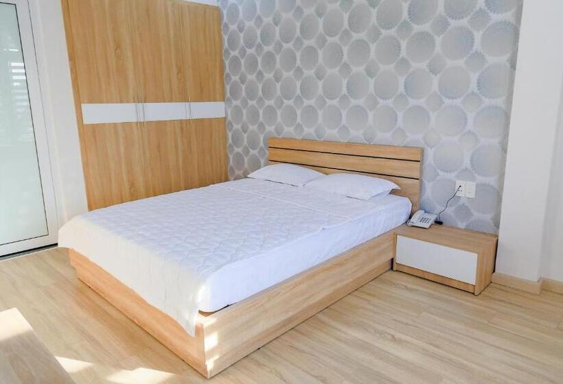 اتاق سوپریور یک تخته, Nam Anh