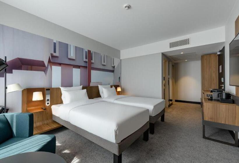 اتاق استاندارد برای معلولان, Novotel Regensburg Zentrum
