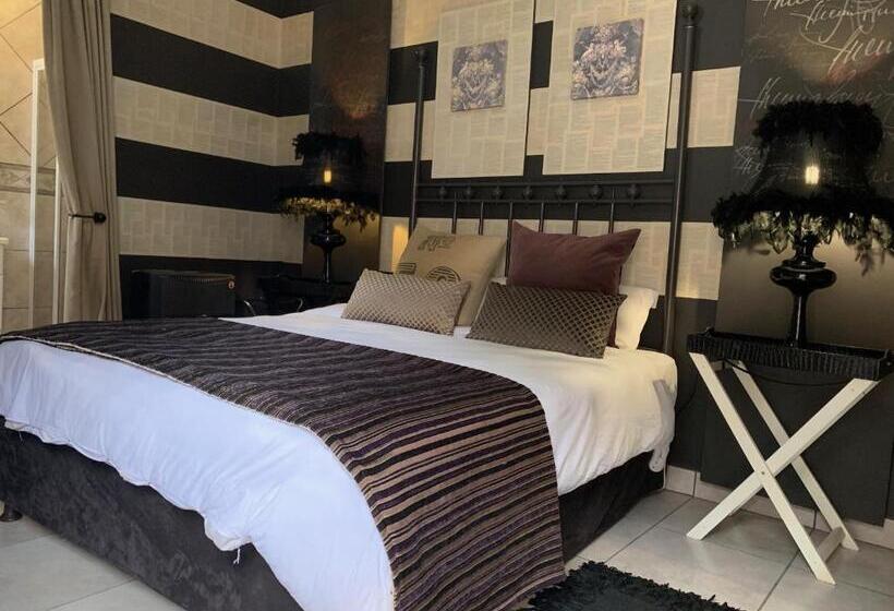 اتاق اکونومی, House And Heart Guest House