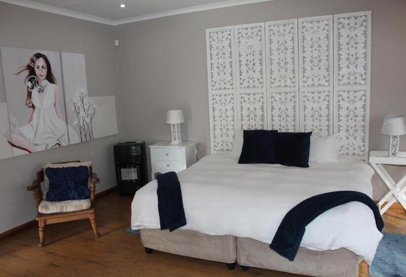 اتاق لوکس با چشم‌انداز باغ, House And Heart Guest House