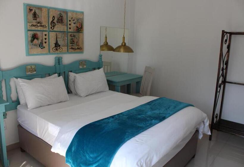 اتاق استاندارد با تخت بزرگ, House And Heart Guest House