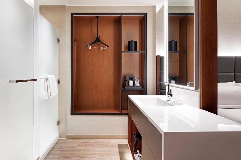 اتاق استاندارد با تخت بزرگ, Ac Hotel By Marriott San Jose Santa Clara