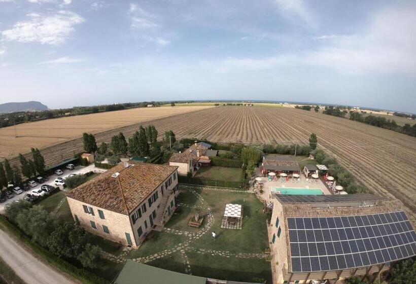 آپارتمان 2 خوابه, Casale Del Conero