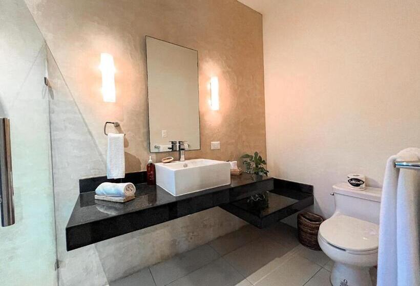 ویلای یک اتاق خوابه با استخر شنا, Orchid House Tulum Jungle