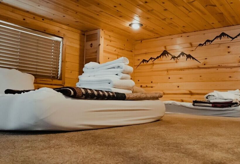 کلبه دلوکس, Ouray Riverside Resort   Inn & Cabins