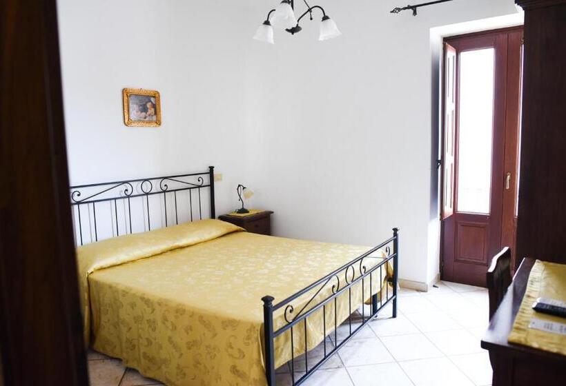 آپارتمان 1 خوابه با بالکن, Residence Marina Corta