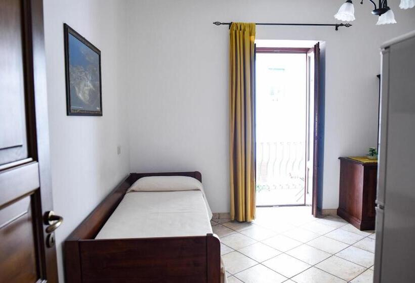 آپارتمان 1 خوابه با بالکن, Residence Marina Corta