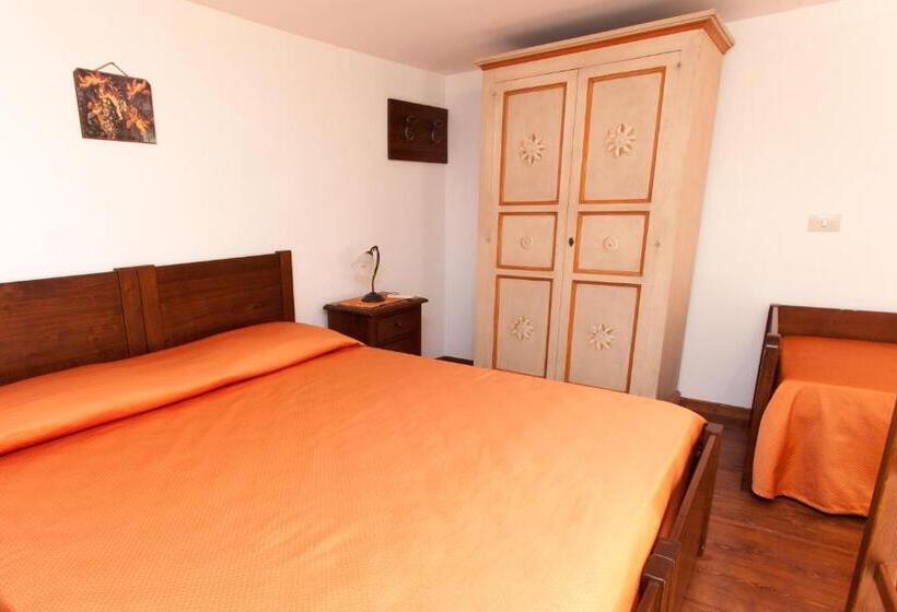 استودیوی استاندارد, Residence Marina Corta
