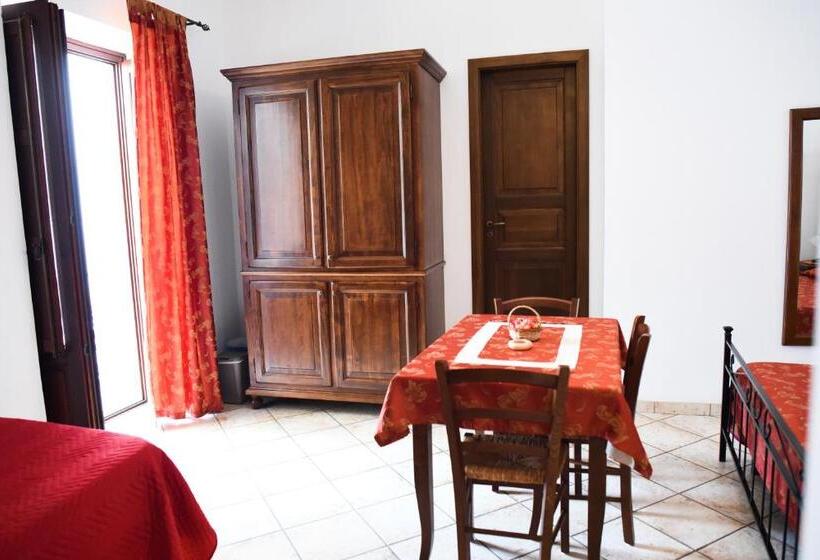 استودیو استاندارد با بالکن, Residence Marina Corta