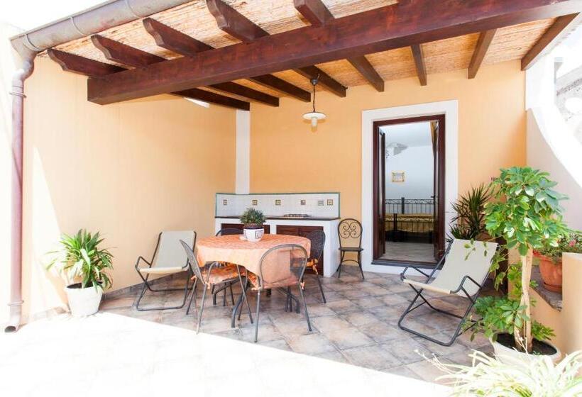 آپارتمان 1 خوابه با تراس, Residence Marina Corta