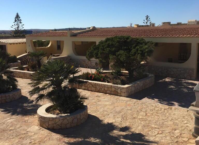 آپارتمان 2 خوابه, Residence Punta Sottile Lampedusa 150 Mt Dalla Spiaggia Cala Francese