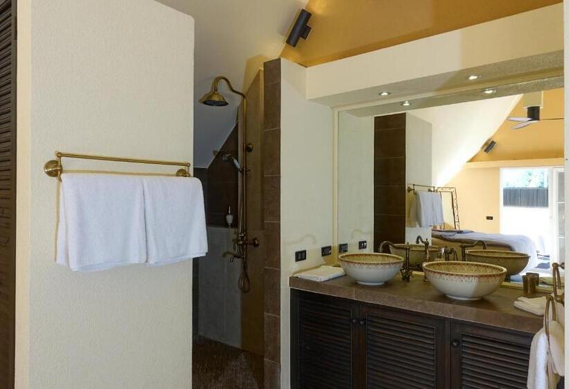 اتاق لوکس با چشم‌انداز دریا, Laguna Beach House
