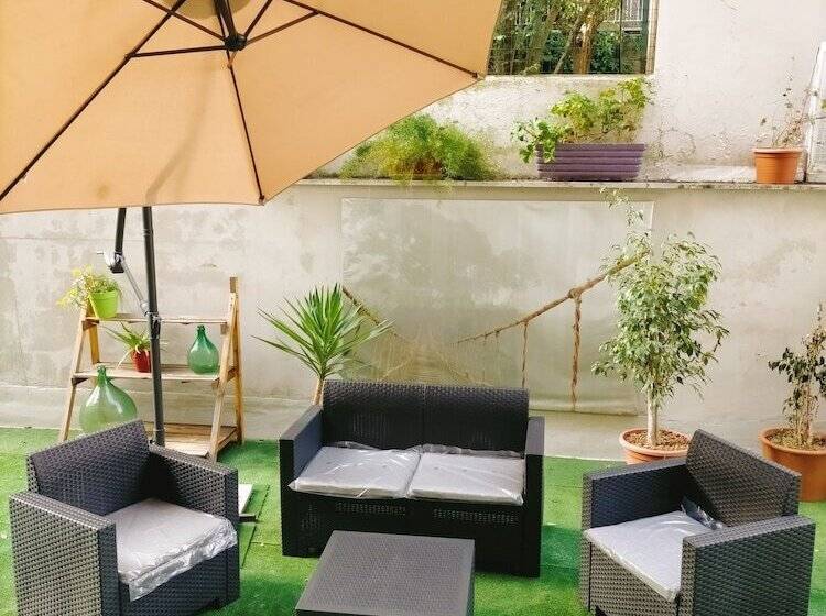 اتاق استاندارد, Lanzies Guesthouse