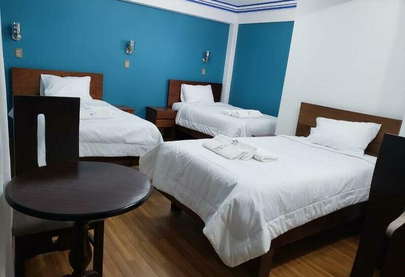 اتاق استاندارد سه نفره, Azul Real