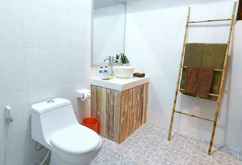 اتاق کلاسیک با چشم‌انداز باغ, Kubu Kak Dudung Villas
