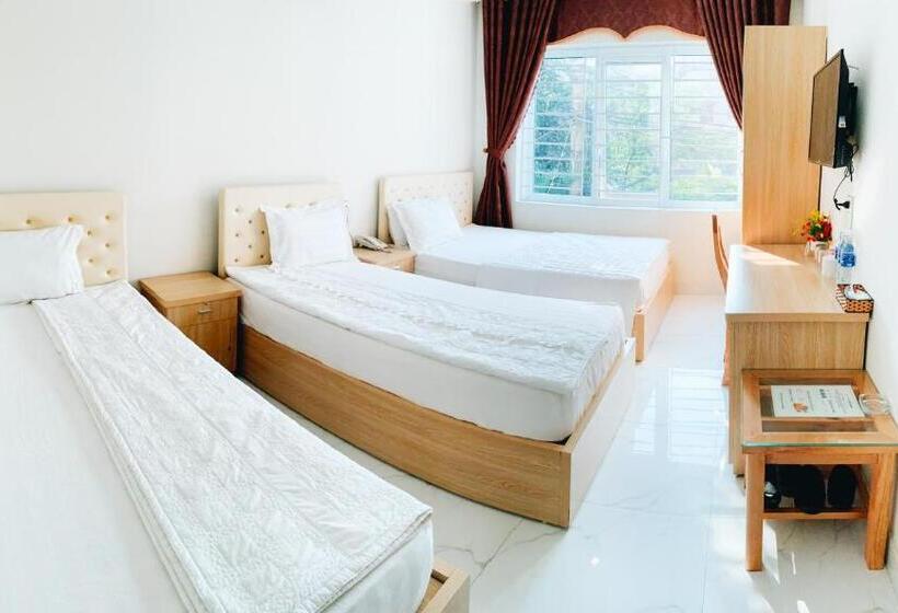 اتاق استاندارد سه نفره, Hoang Ngan 2 Hotel   Tp. Vinh