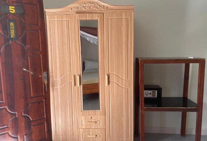 اتاق استاندارد سه نفره, Summer Beach Paje
