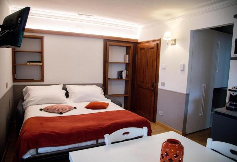 استودیوی استاندارد, Residence Kalipè