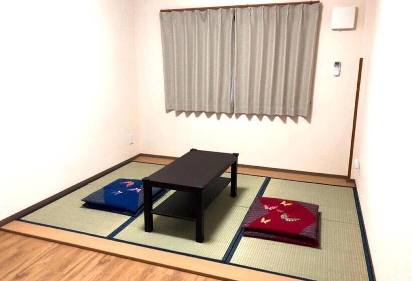 سوییت خانوادگی, Mikawa House Osaka Castle