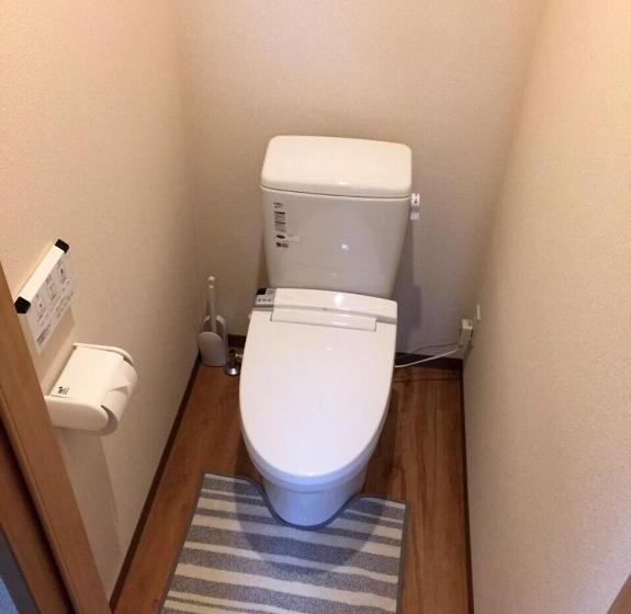 اتاق استاندارد چهار تخته, Mikawa House Osaka Castle