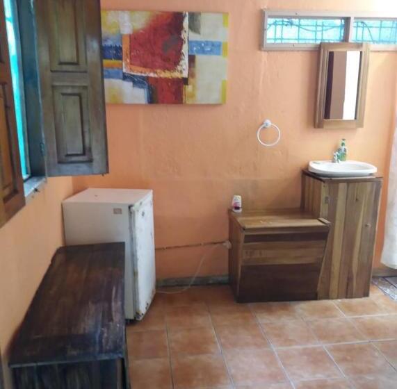اتاق استاندارد اینتریور, Tasty Dayz Hostel
