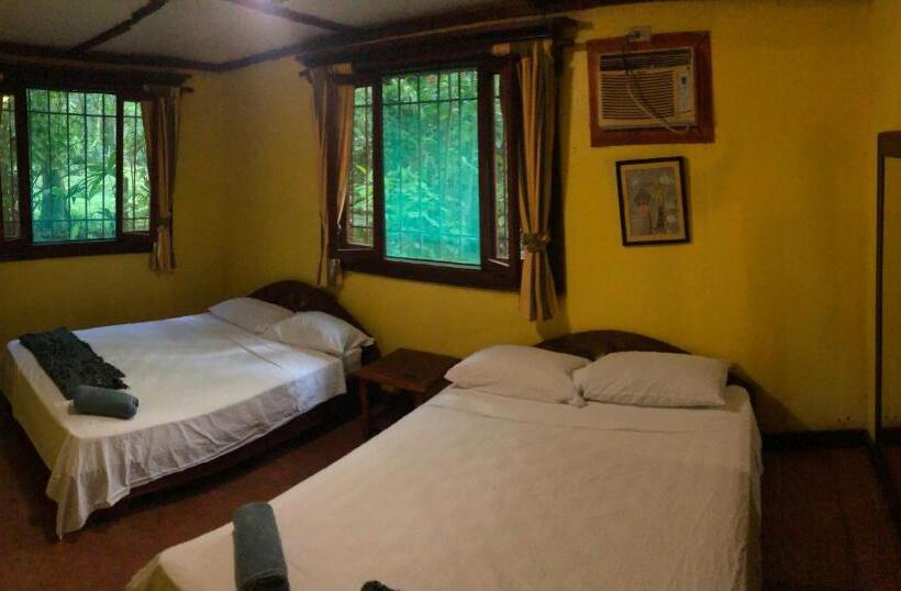 اتاق سوپریور چهار تخته, Tasty Dayz Hostel