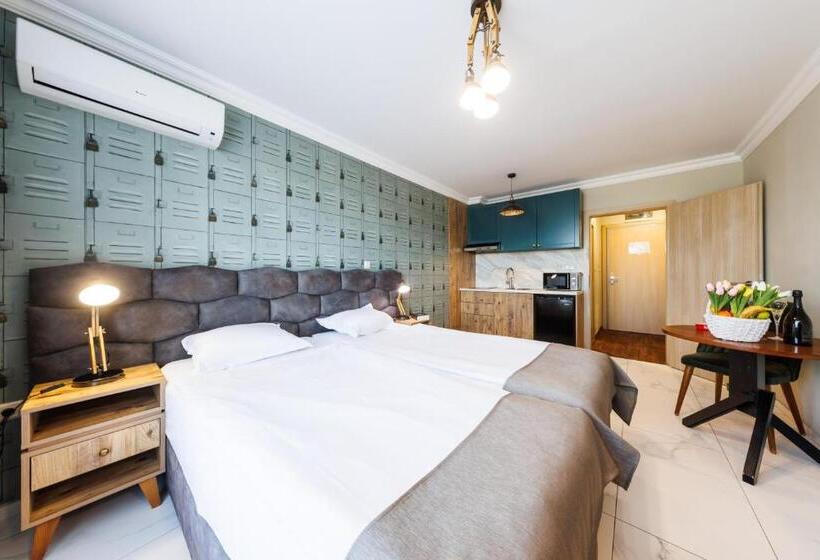 استودیوی لوکس, Avenue Hotel   Free Parking