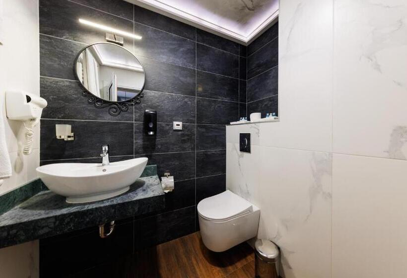استودیوی لوکس, Avenue Hotel   Free Parking