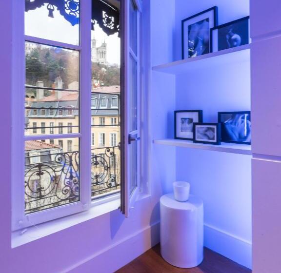 이그제큐티브 스위트, Mihotel Vieux Lyon