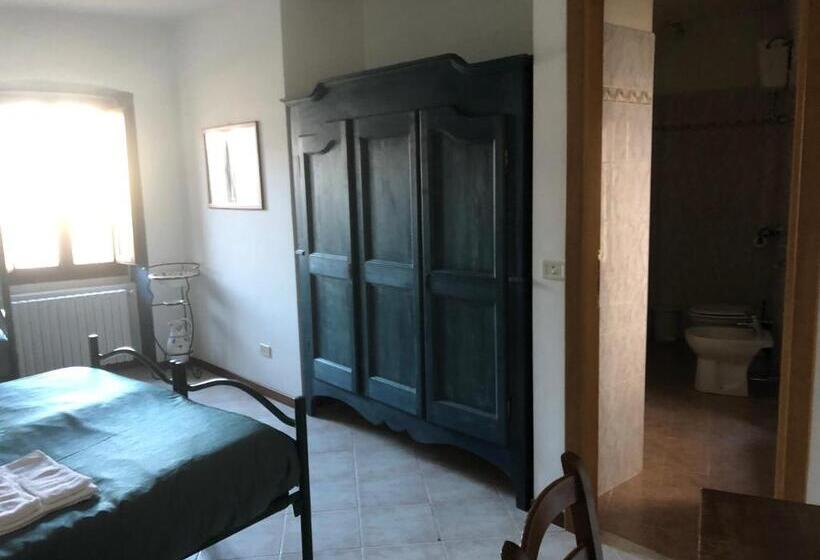 اتاق کلاسیک چهارنفره, Ostello Albergo Dagli Elfi