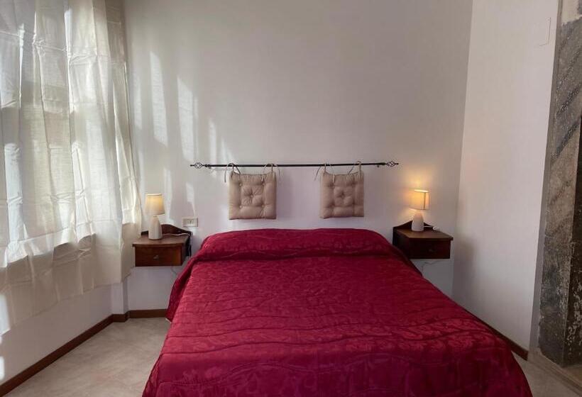 اتاق استاندارد چهار تخته, Ostello Albergo Dagli Elfi