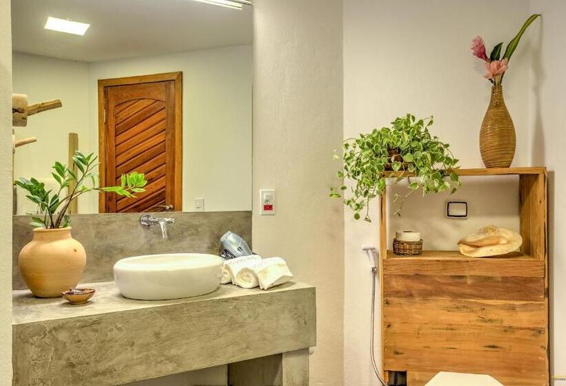 اتاق لوکس چهار تخته, A Casa De Gabriella