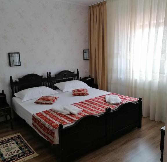 اتاق استاندارد, Hanul Hora Romaneasca