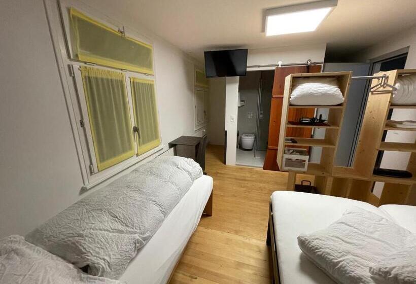 اتاق ساده سه‌ نفره, Boutique Hotel Bs16 Before Bern City Parking Gratis