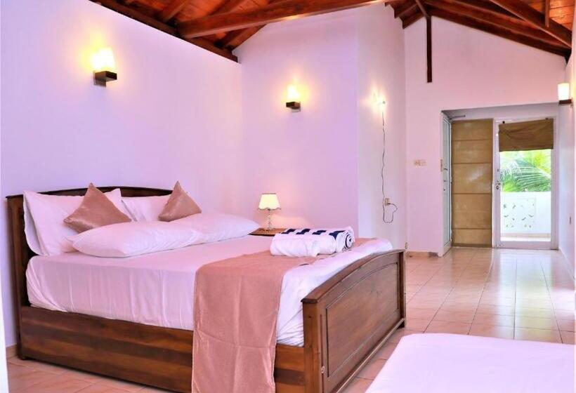 ویلای 2 خوابه, Shenora Beach Resort