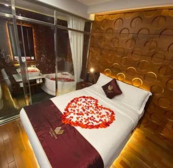اتاق استاندارد با تخت بزرگ, Victorian  Dalat