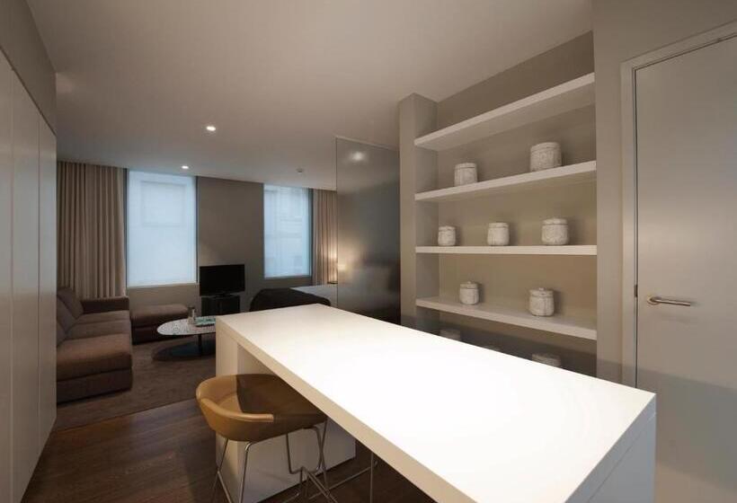 استودیوی استاندارد, Studio K
