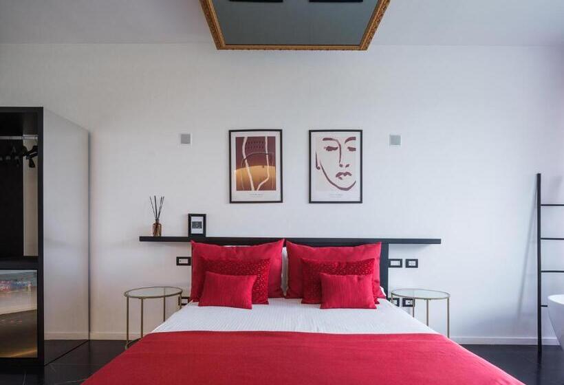 اتاق لوکس, Secret Garden Resort & Spa