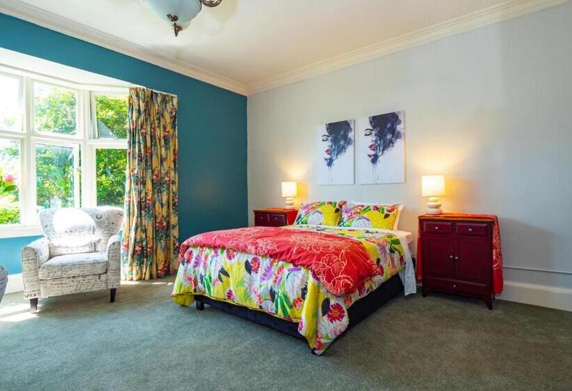 اتاق استاندارد, The Ocean Breeze Suites