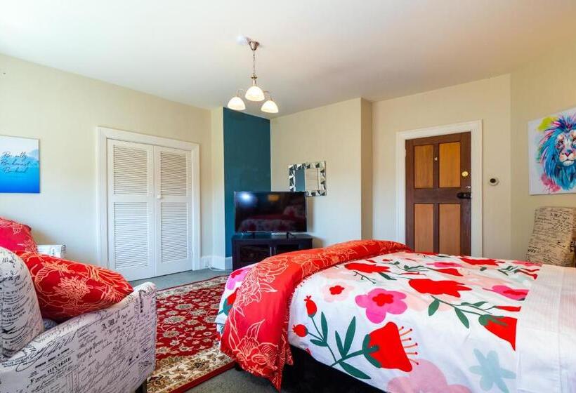 اتاق لوکس, The Ocean Breeze Suites