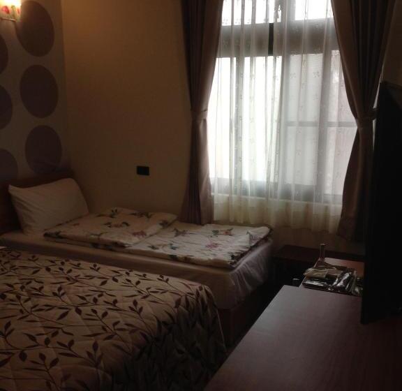 اتاق استاندارد سه نفره, Hongfu Elegant Business