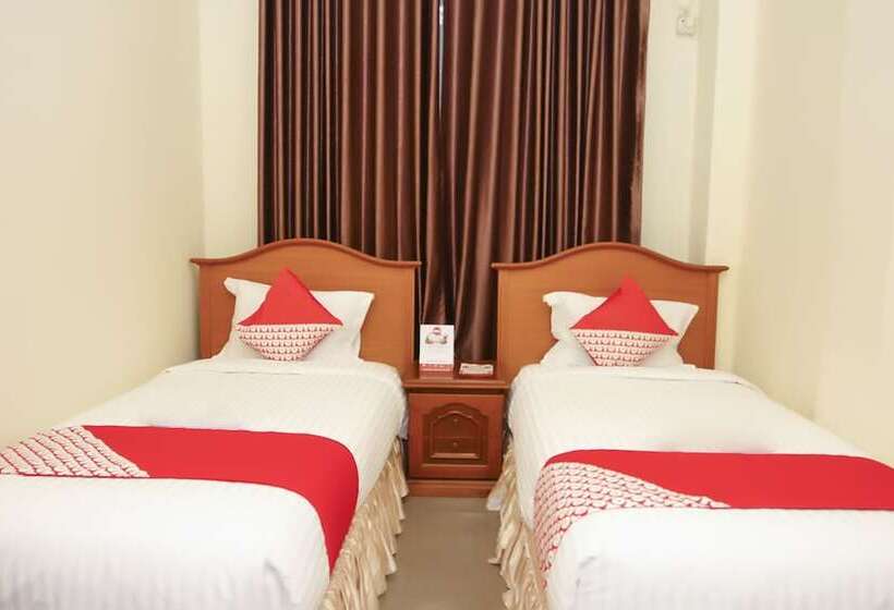اتاق لوکس, Oyo 236 Penginapan Rumah Hijau