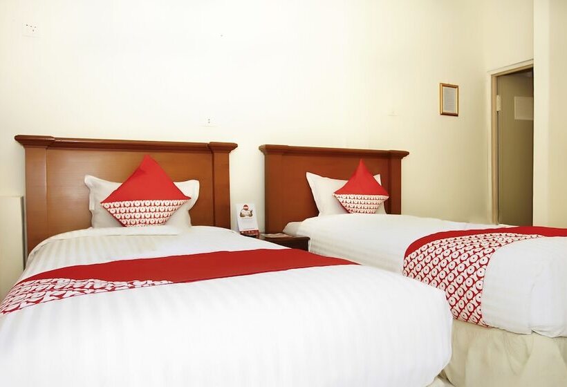 اتاق لوکس, Oyo 236 Penginapan Rumah Hijau