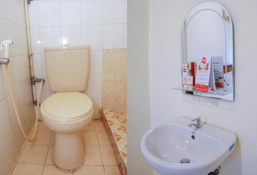 اتاق لوکس, Oyo 236 Penginapan Rumah Hijau