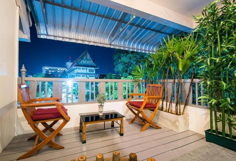 سوییت, Anchan Hotel & Spa
