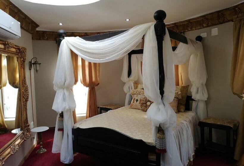 غرفة سوبيريور, Excalibur Boutique