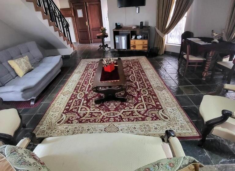 غرفة ديلوكس مزودة بشرفة, Excalibur Boutique