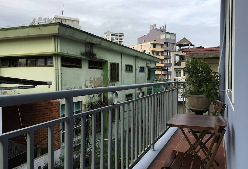 اتاق استاندارد, Maily Hostel
