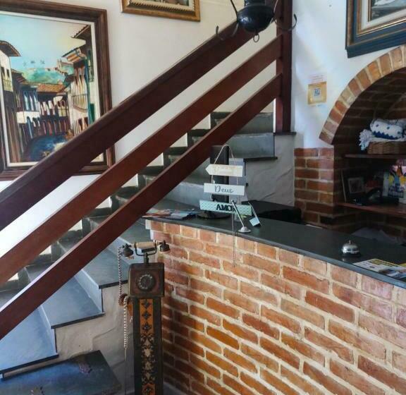 تختخواب در اتاق مشترک, Aloha Hostel Cabo Frio